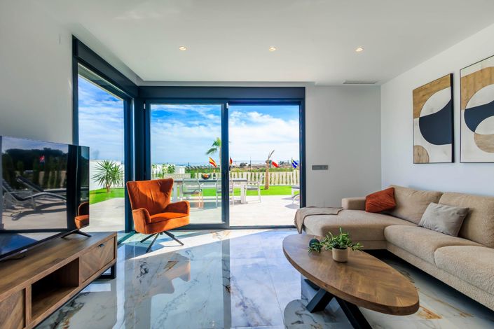 Image No.45-3 Bed Villa for sale