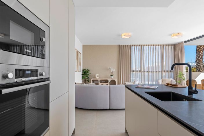 Image No.32-2 Bed Apartment for sale
