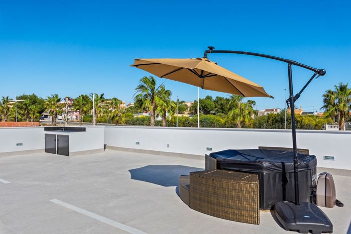 Image No.35-3 Bed Villa for sale