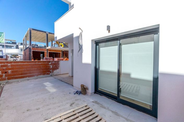 Image No.34-3 Bed Bungalow for sale