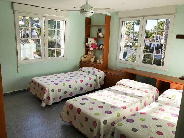 Image No.14-Villa de 6 chambres à vendre à Cabo Roig