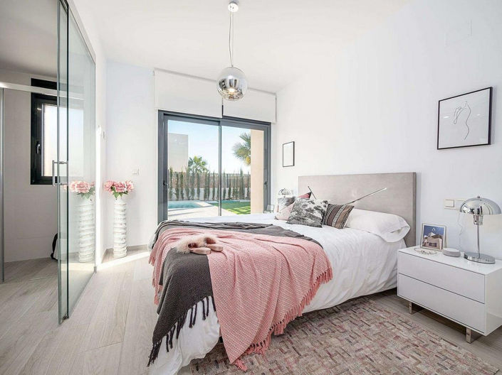 Image No.11-3 Bed Villa for sale