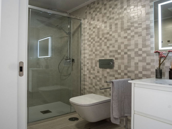 Image No.25-3 Bed House for sale