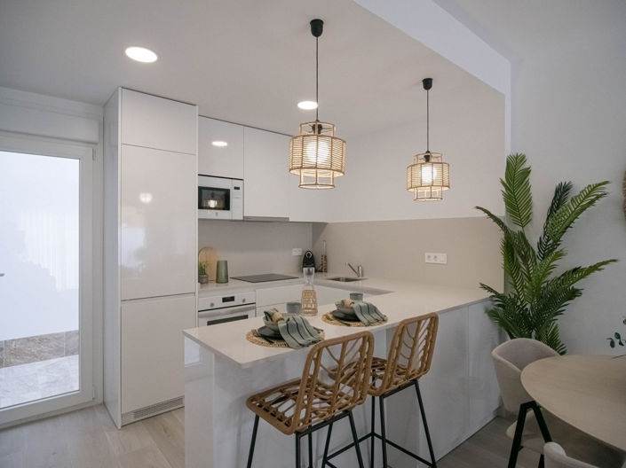 Image No.41-3 Bed House for sale