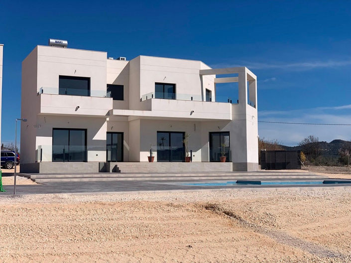 Image No.15-4 Bed Villa for sale