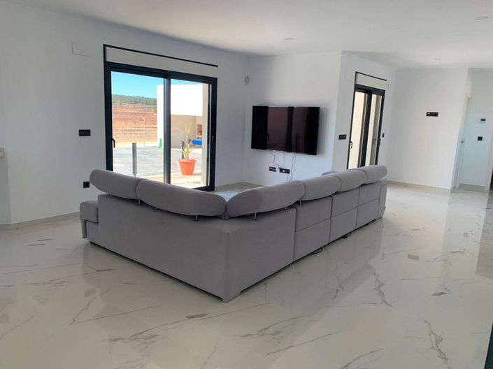 Image No.6-4 Bed Villa for sale
