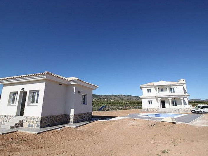 Image No.9-4 Bed House for sale