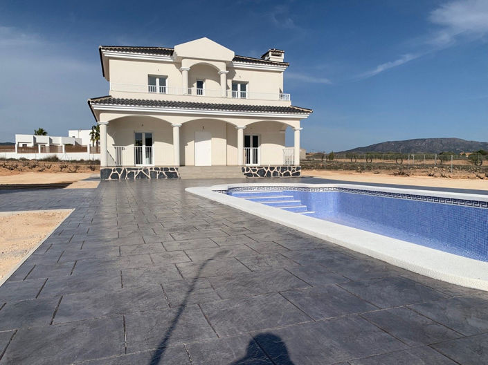 Image No.23-4 Bed House for sale