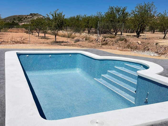 Image No.28-4 Bed House for sale