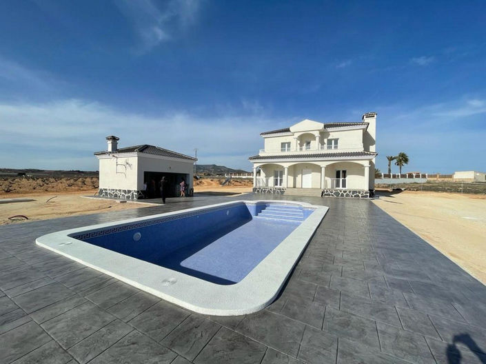 Image No.48-4 Bed House for sale