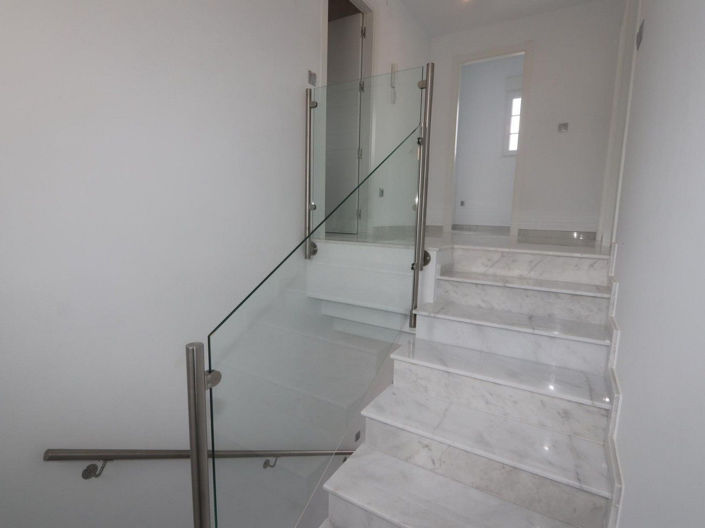 Image No.16-4 Bed House for sale