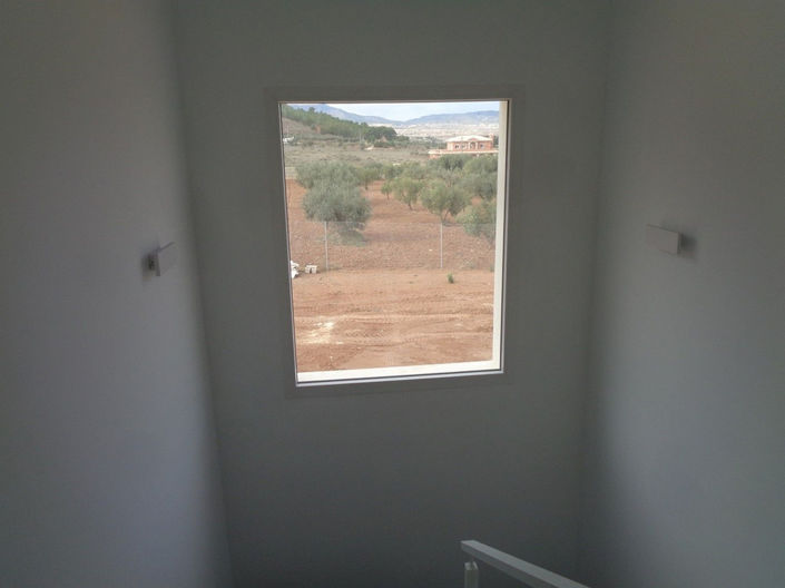 Image No.37-4 Bed House for sale