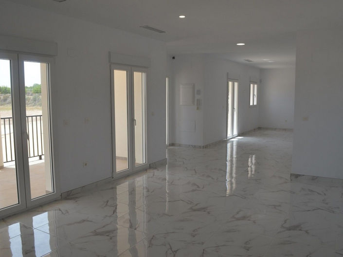 Image No.12-4 Bed Villa for sale