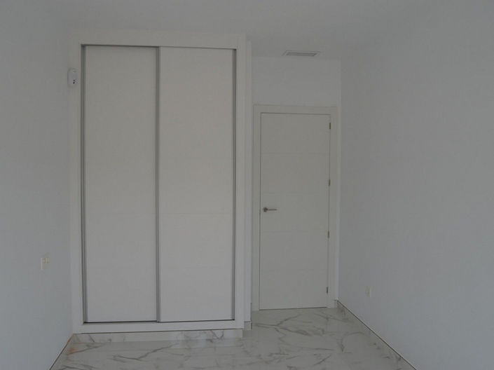 Image No.37-4 Bed Villa for sale