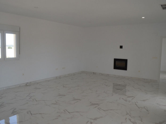 Image No.9-4 Bed Villa for sale