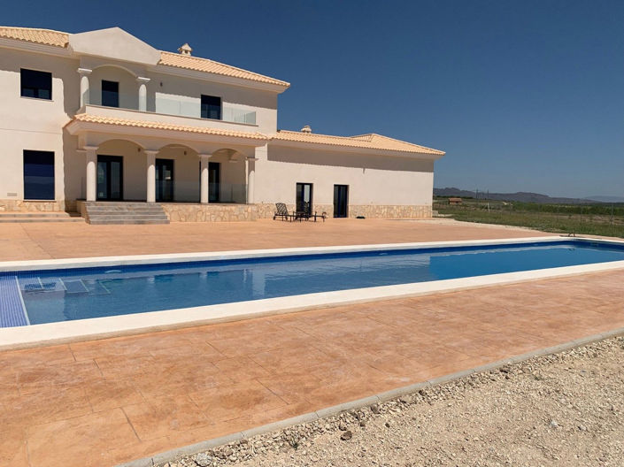 Image No.11-4 Bed Villa for sale