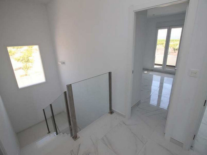 Image No.7-4 Bed Villa for sale