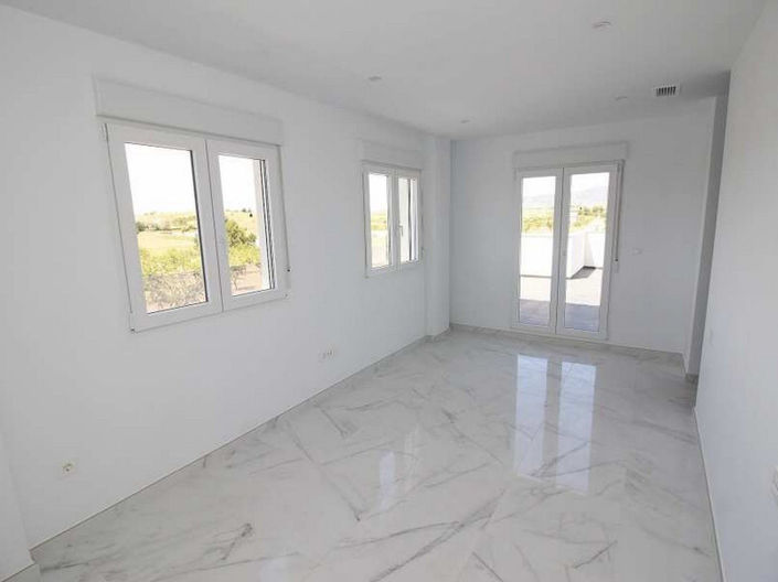 Image No.8-Maison de 4 chambres à vendre à Pinoso