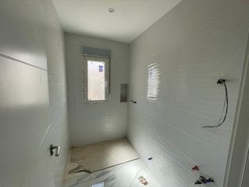 r4627240-image-4