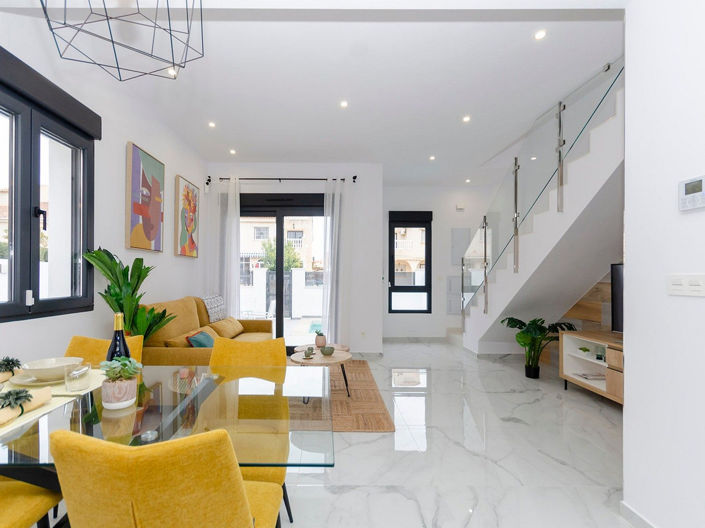 Image No.31-3 Bed House for sale