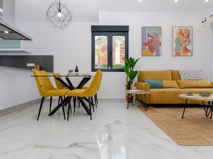 Image No.4-3 Bed House for sale