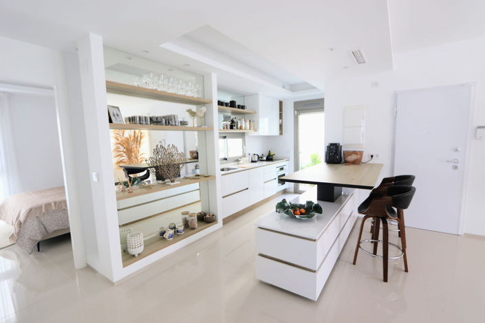 Image No.12-4 Bed House for sale