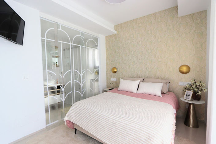 Image No.26-4 Bed House for sale