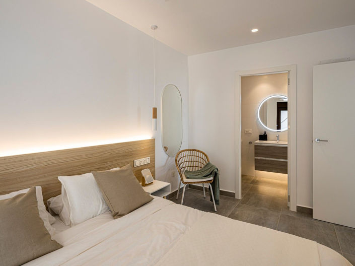 Image No.11-2 Bed Apartment for sale