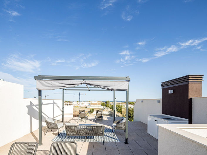 Image No.17-2 Bed Apartment for sale