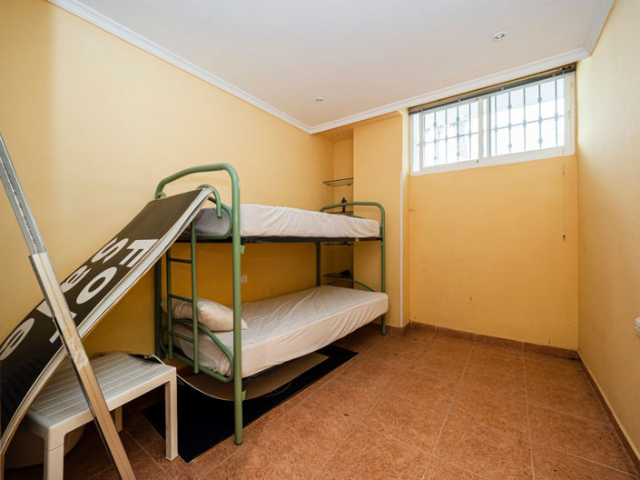 Image No.31-2 Bed Apartment for sale