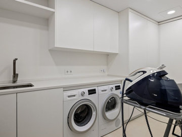 13-5fd73dea700db77384c091ca9818b1a9