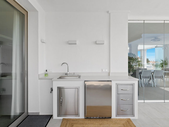 Image No.32-7 Bed Apartment for sale