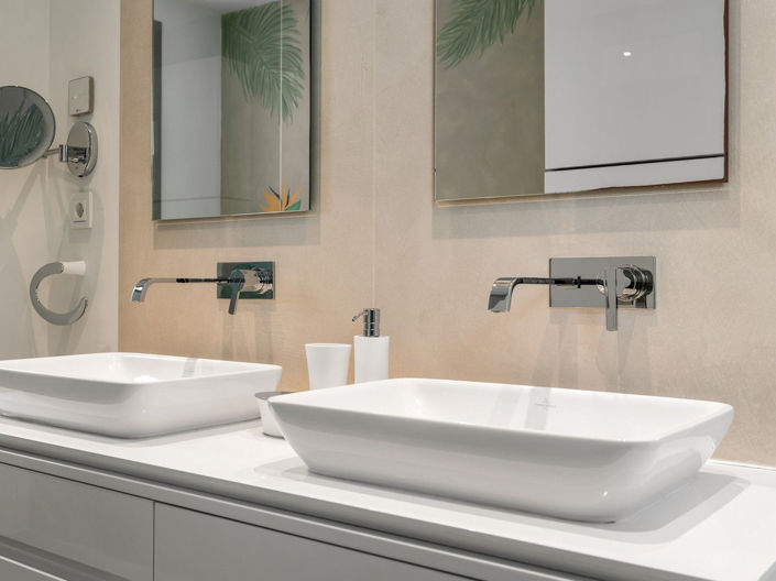 Image No.7-7 Bed Apartment for sale