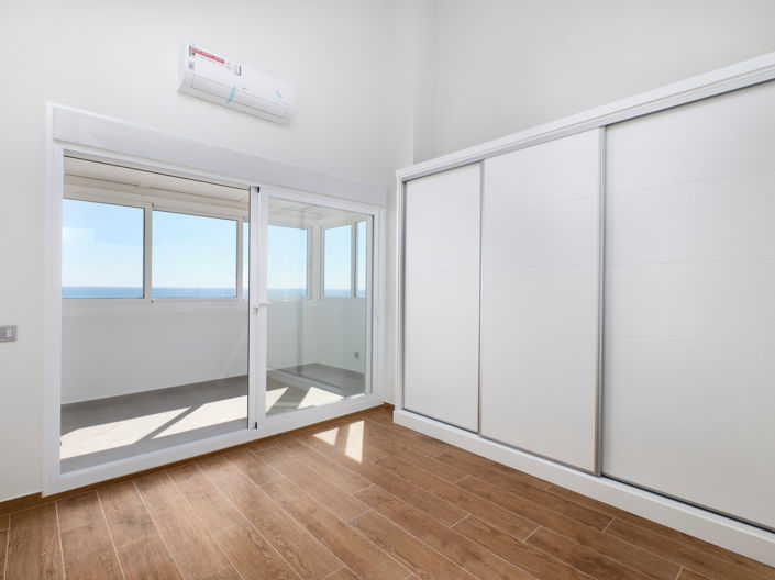 Image No.22-3 Bed Apartment for sale