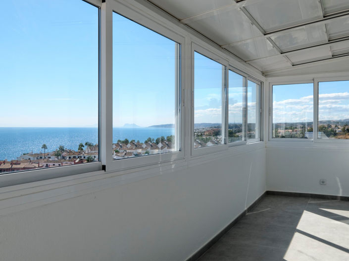 Image No.24-3 Bed Apartment for sale