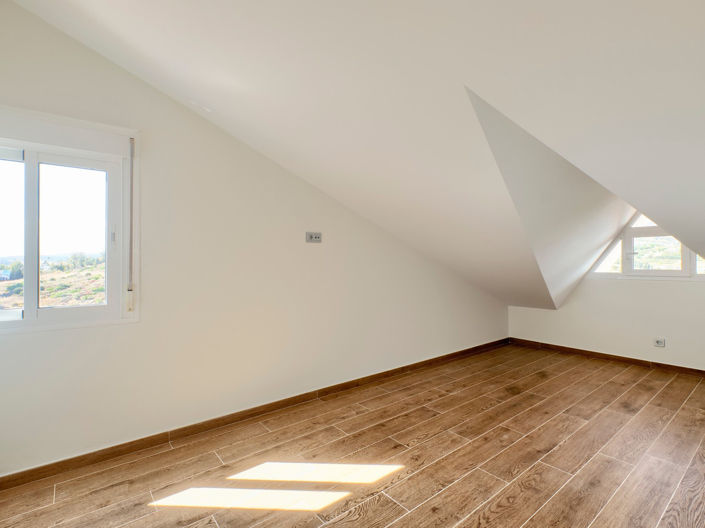 Image No.26-3 Bed Apartment for sale