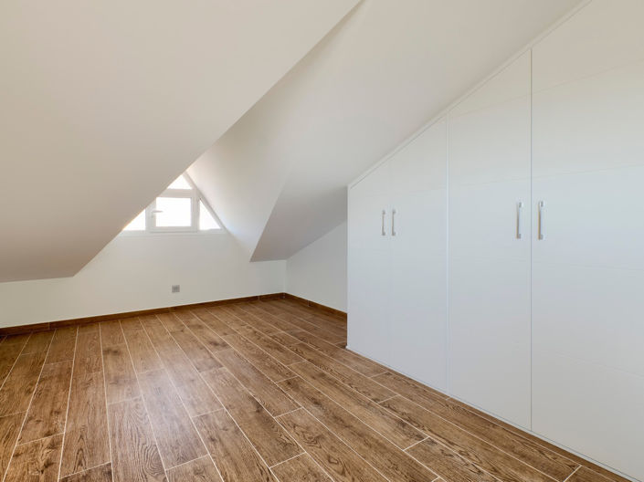 Image No.27-3 Bed Apartment for sale