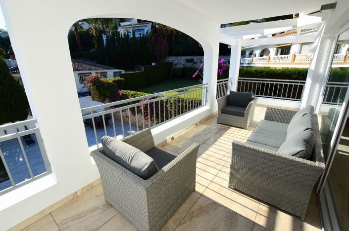 Image No.7-6 Bed House for sale