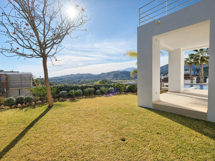 Image No.11-4 Bed Villa for sale