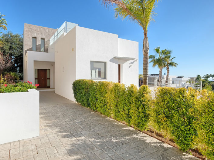 Image No.4-4 Bed Villa for sale