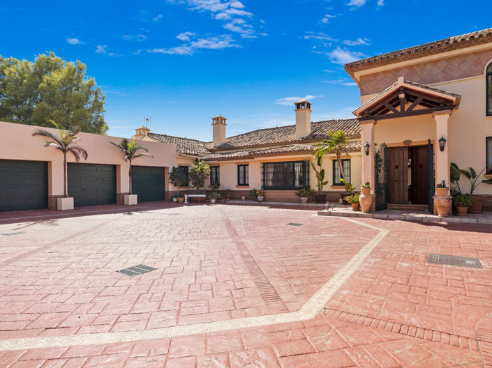 Image No.44-4 Bed House for sale