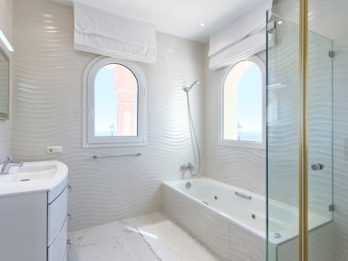 Image No.27-8 Bed House for sale