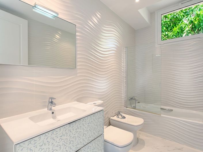 Image No.39-8 Bed Villa for sale