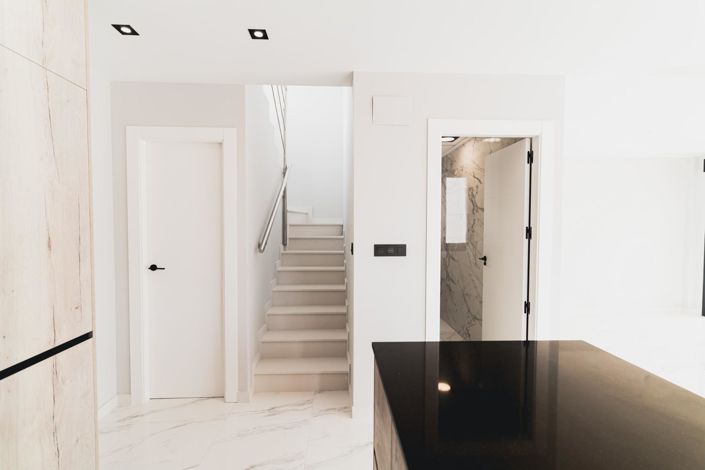 Image No.11-4 Bed Villa for sale