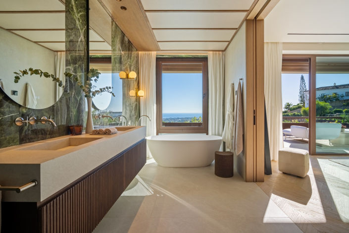 Image No.27-5 Bed Villa for sale