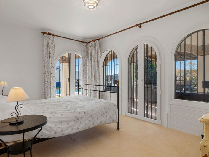 Image No.5-Maison de 4 chambres à vendre à Estepona