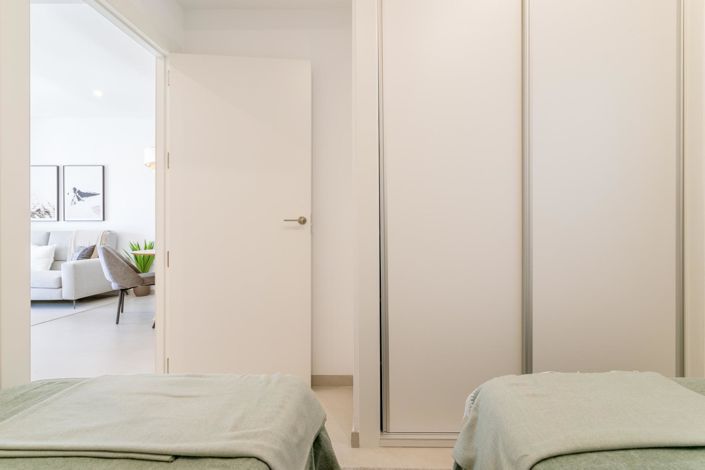 Image No.30-3 Bed Apartment for sale