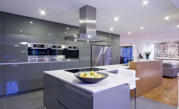 Image No.9-5 Bed House for sale