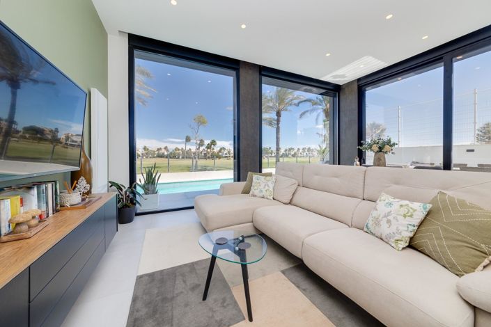 Image No.22-3 Bed Bungalow for sale