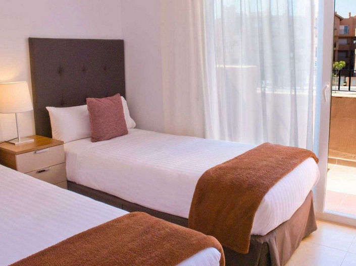 Image No.8-2 Bed Apartment for sale